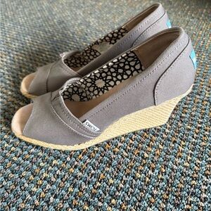 TOMS Classic Taupe/Grey Wedge Sandals